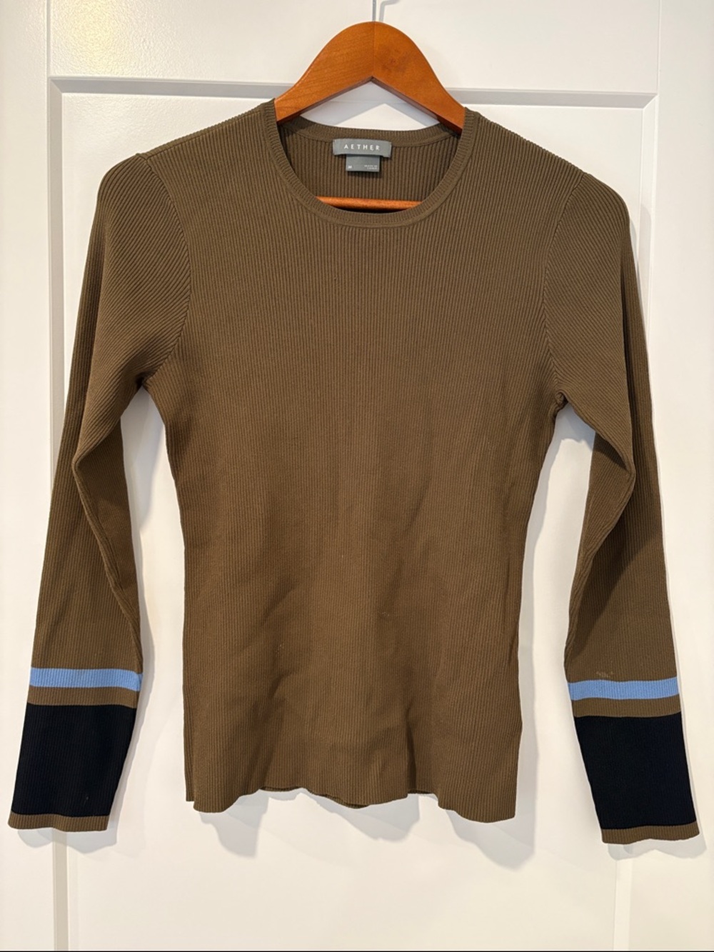 Aether Ribbed Long-Sleeve Crewneck sweater